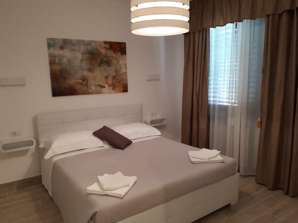 Villa Zoe 波雷奇 外观 照片