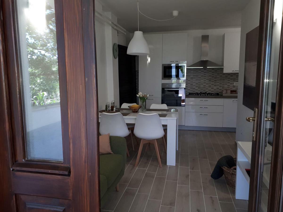 Villa Zoe 波雷奇 外观 照片